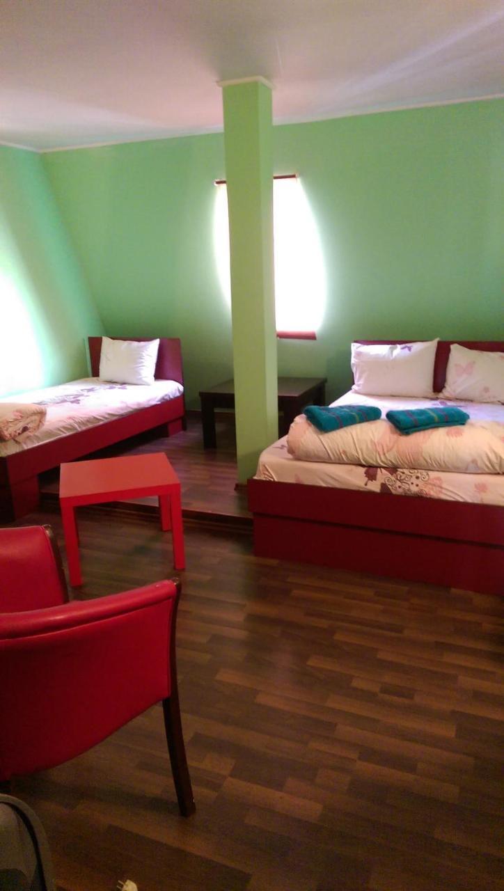 Hotel Casa Verde Prosper Бухарест Экстерьер фото