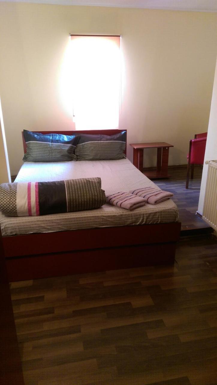 Hotel Casa Verde Prosper Бухарест Экстерьер фото
